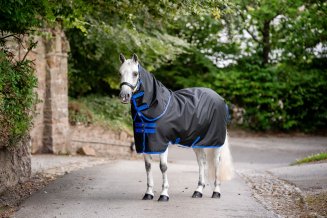 Vintertäcke Amigo Ripstop 900D Plus Pony Turnout 200G Horseware