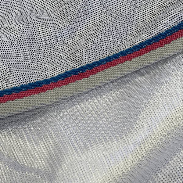 flugtäcke-vitt-avtagbar-hals-häst-haglunds