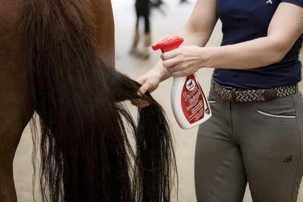 Pälsglans 5-stjärnig 550 ml Leovet