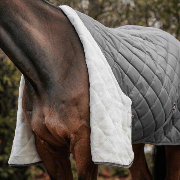 Stalltäcke 50g AW25 Haglunds