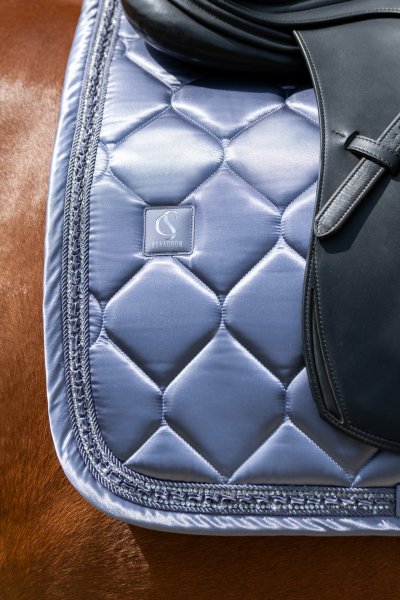 Dressyrschabrak Satin Frills Classic Sport SS26 Eskadron